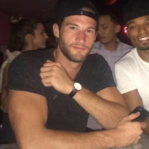 Meet your Posher, Chris